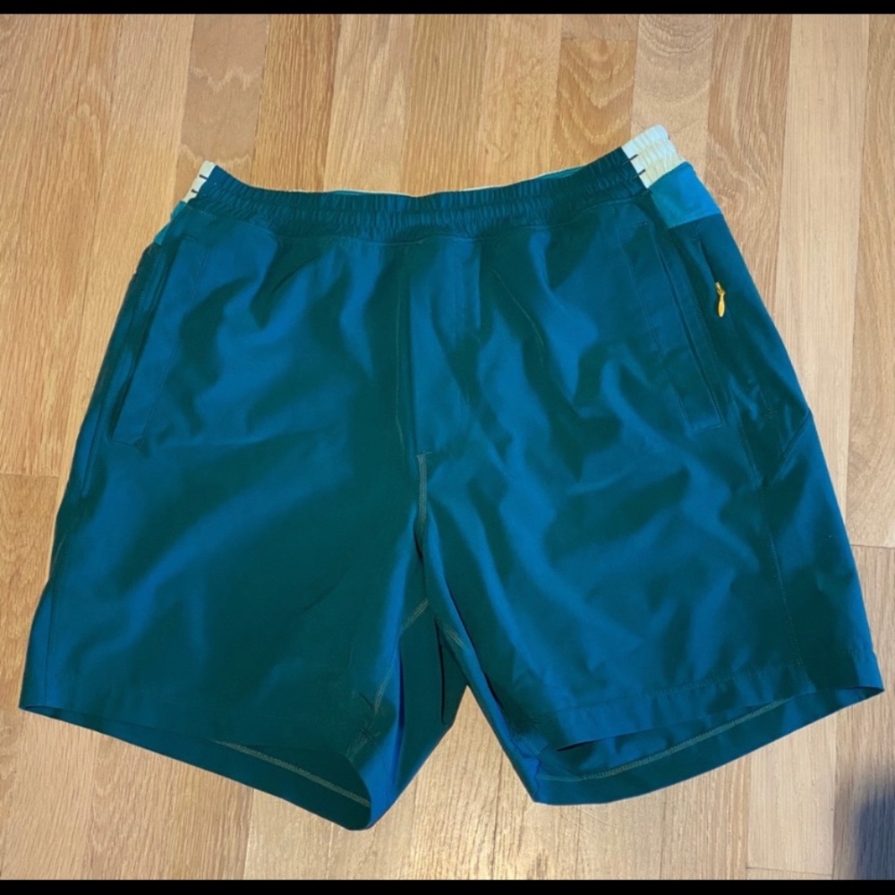 Birddog Shorts Size Large